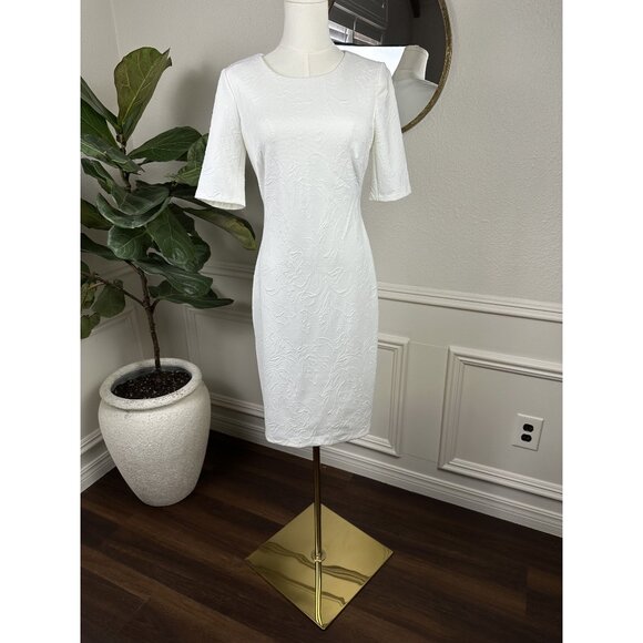Tommy Hilfiger White Floral Short Sleeve Sheath Dress size 2 (can fit like a 6) - Picture 1 of 11